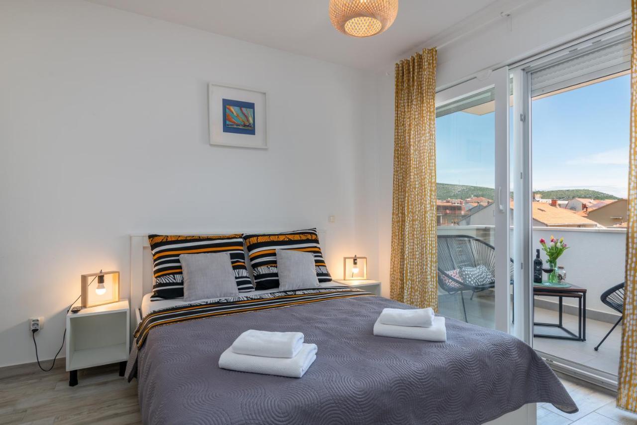 Apartmani Luce Trogir Buitenkant foto