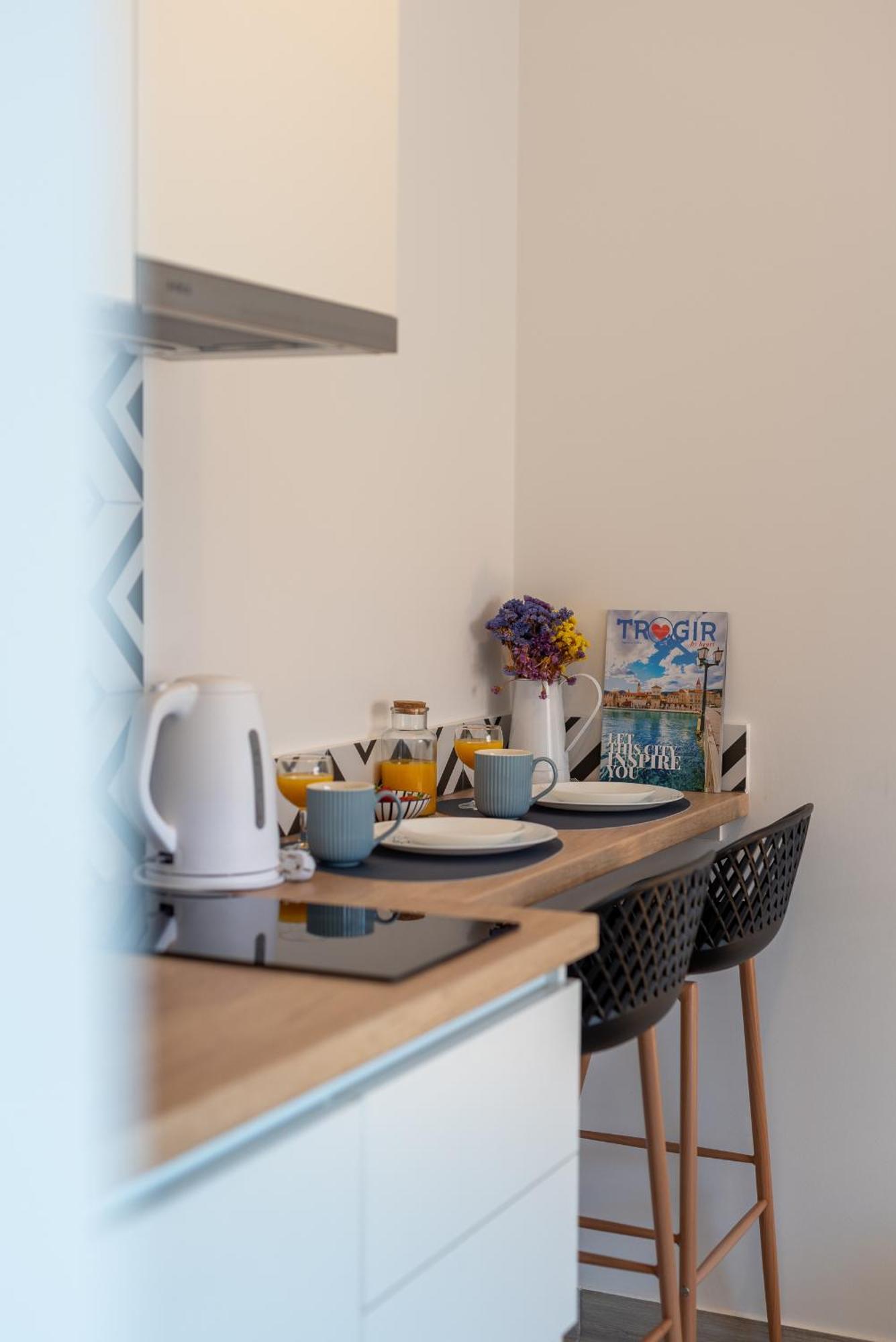 Apartmani Luce Trogir Buitenkant foto